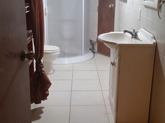 3rd image of 17 Lentz Ave #3
