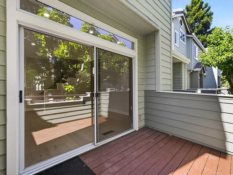 521 Porpoise Bay Ter #A — Photo 69
