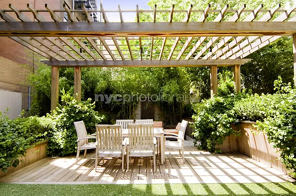 Sold by Compass | media 13