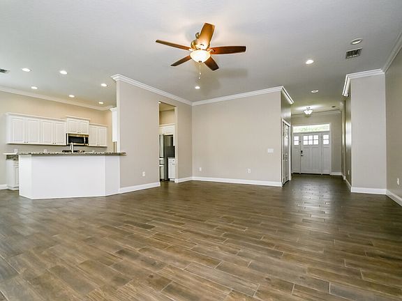 3rd image of 4388 Winding Oaks Cir