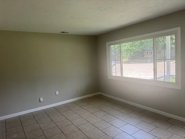 1 Mellon Ct — Photo 4