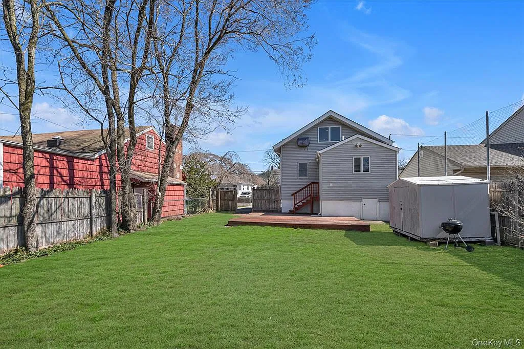 2 bed, 772 sqft, $3,850 — Photo 4