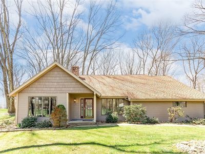 98 Longwell Dr, Grove City, PA, 16127