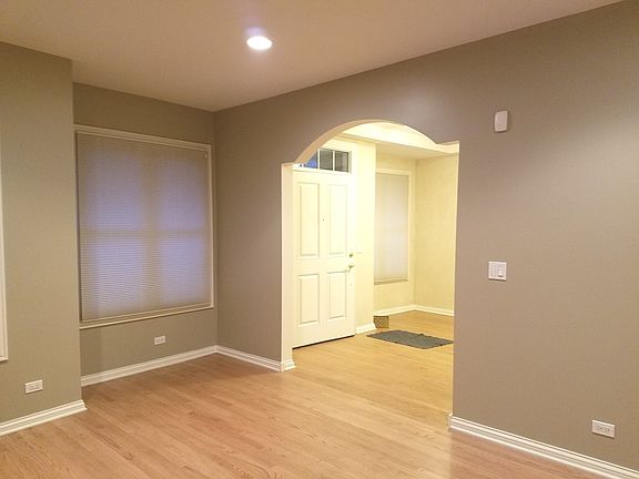 3rd image of 2032 Valor Ct #2032