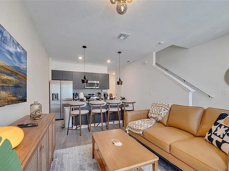 3205 Energy Dr — Photo 11
