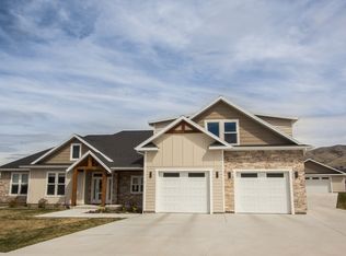 151 W 525 N, Hyde Park, UT 84318