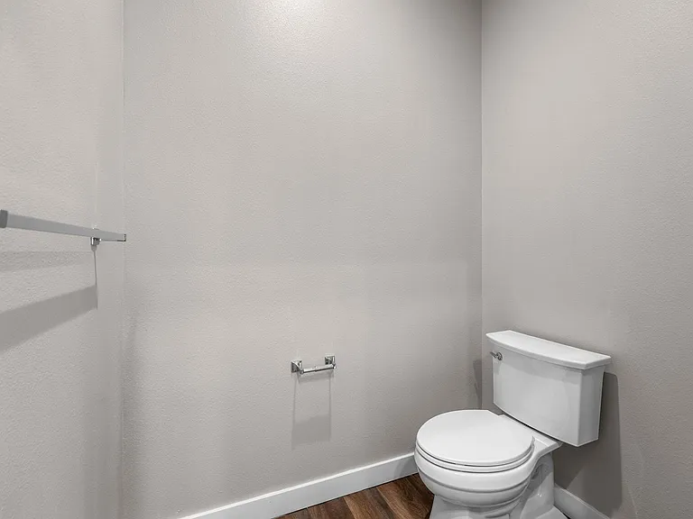 131 S Sherman St — Photo 38