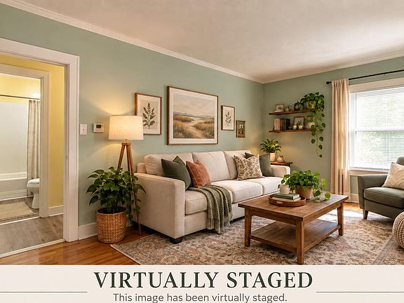 4th image of 2336 Howden St