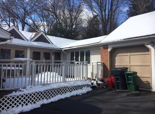 2476 Hopewell Rd, Elverson, PA 19520