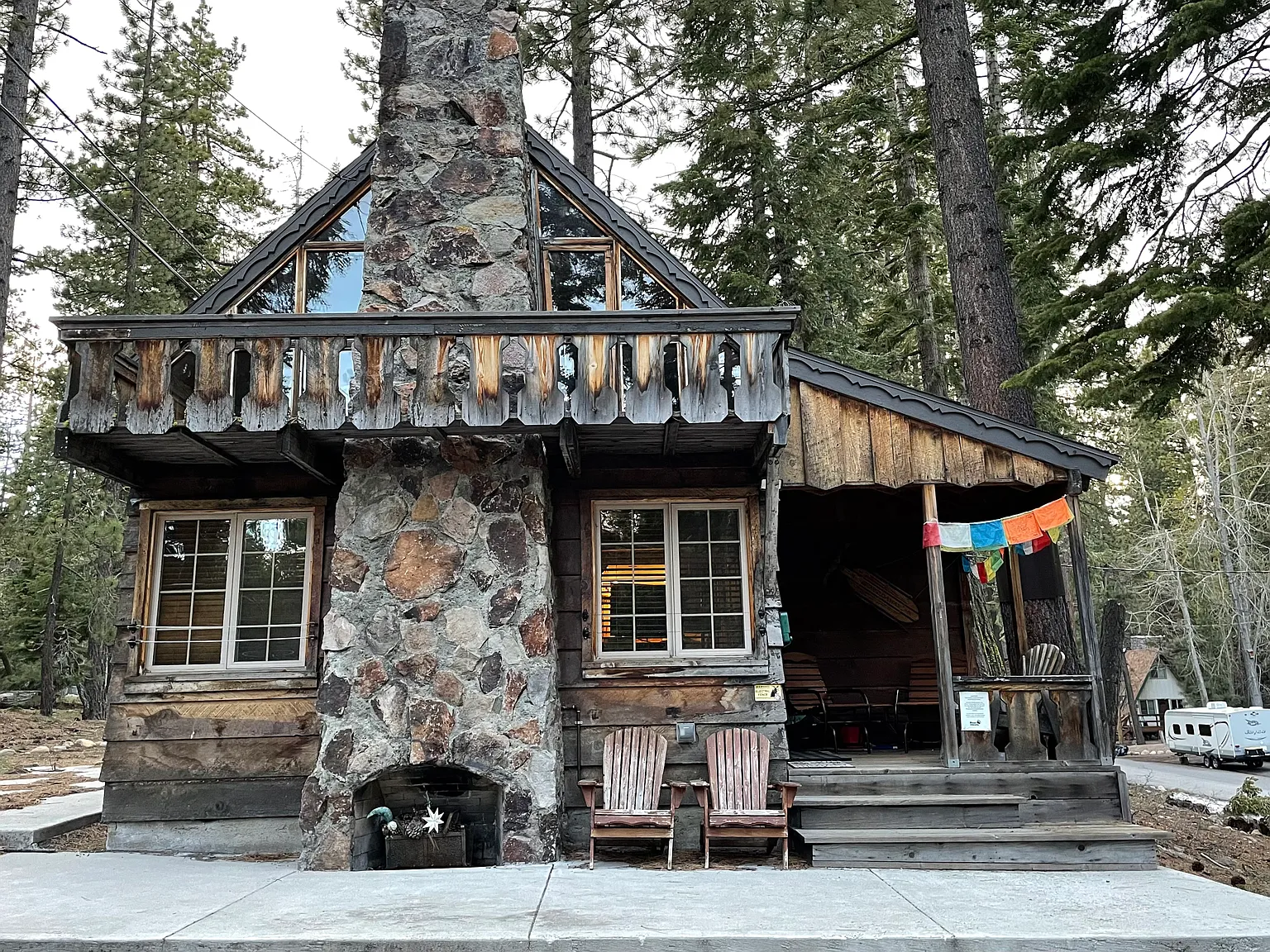 2 bed, 817 sqft, $4,000 — Photo 3