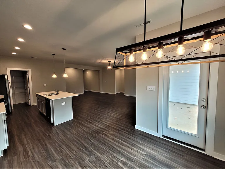 104 Flintlock Way — Photo 11