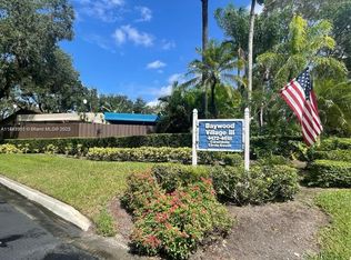 4541 Carambola Cir S #27266, Coconut Creek, FL 33066