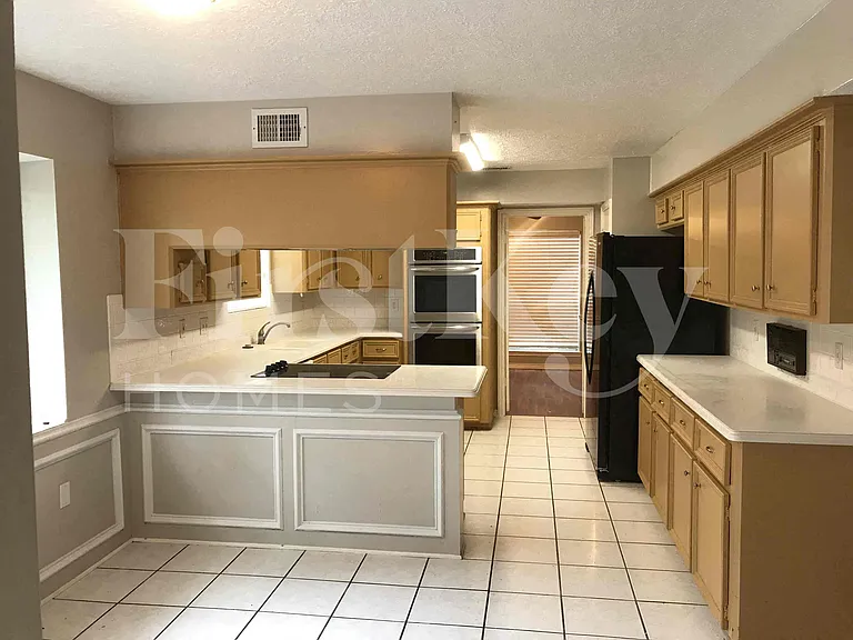 12906 Elmington Ct — Photo 5