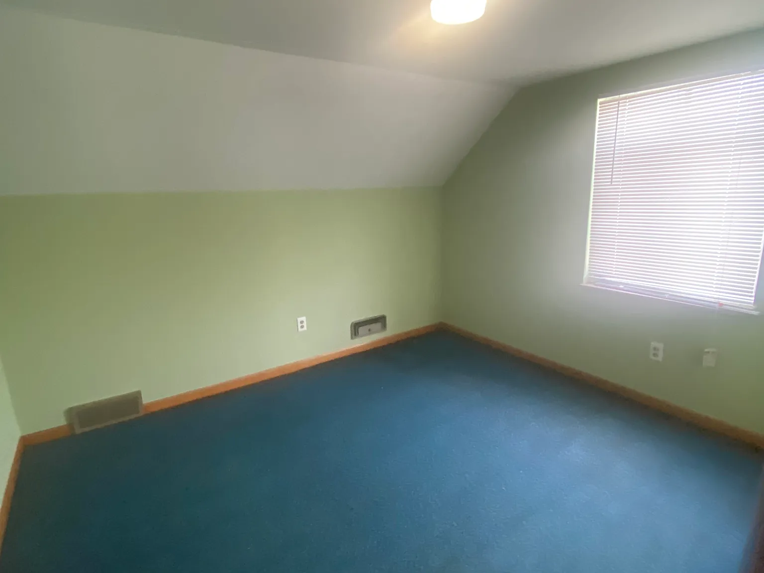 4 bed, 1514 sqft, $1,295 — Photo 2