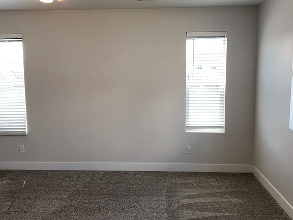 4th image of 2099 N Wild Hyacinth Dr