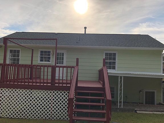 2nd image of 454 Shoreline Dr
