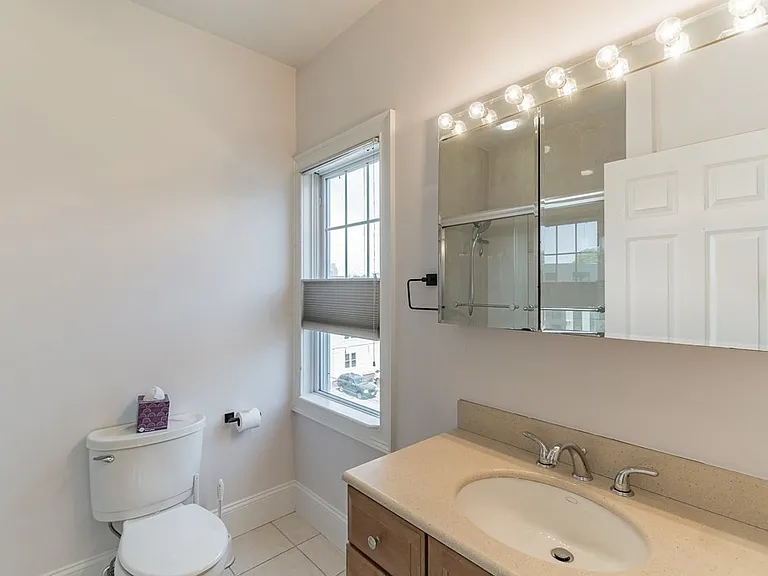 29 Vinton St #7 — Photo 19