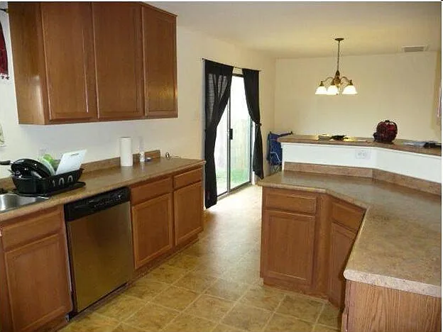 5625 Victory Gallop Dr — Photo 4