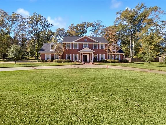 2nd image of 1806 Columbine Dr