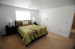 Spacious master bath with private bathroom!