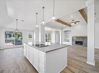4602 Weston Dr, Weston Lakes, TX 77441