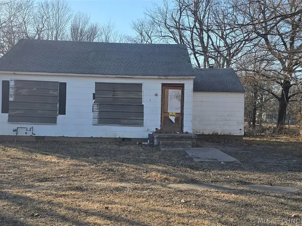 342 S Sycamore St, Nowata, OK 74048