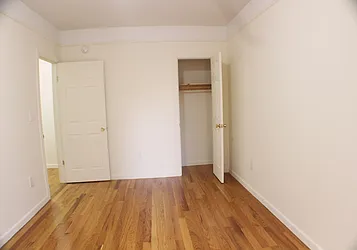 Rented by Roberto Guilbet, LREB