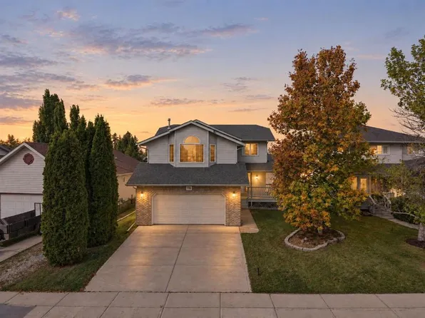 116 SE Reichley St, Red Deer, AB T4P 3S8
