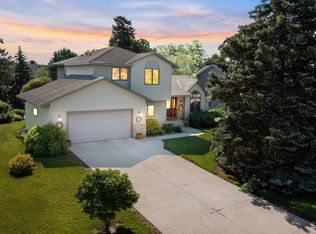 559 Timber Ridge Ct, Jordan, MN 55352