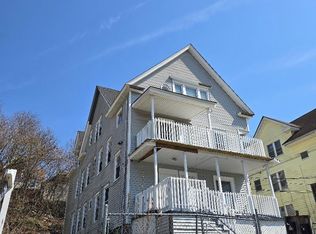 154 Plaza Ave #1, Waterbury, CT 06710