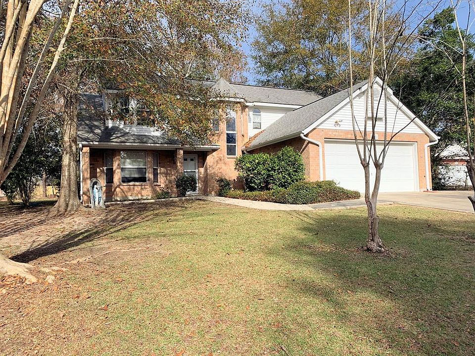1st image of 1111 E Lakeshore Dr