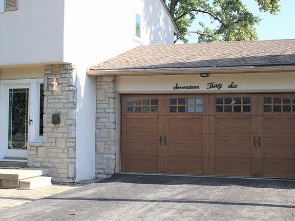 3rd image of 1736 Millwood Dr