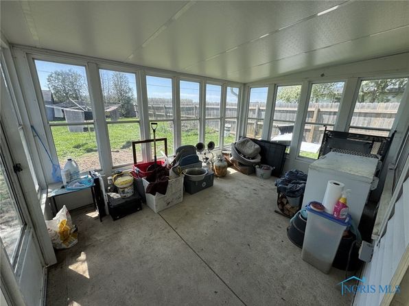 13732 Helen St, Paulding, OH 45879