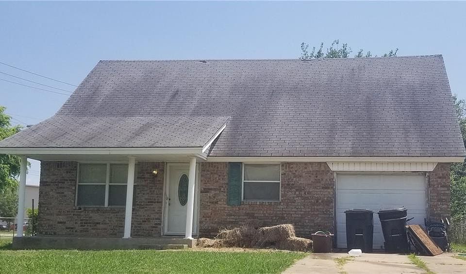 1st image of 714 Harmon Cir