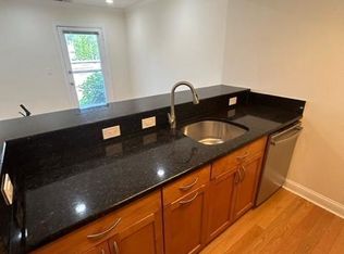 31 Sherman Rd #4, Chestnut Hill, MA 02467