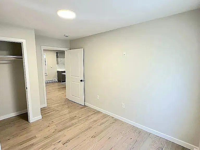 307-347 Littleton Ave #311 — Photo 3