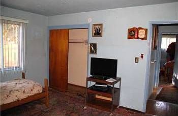 4th image of 424 Vista Way