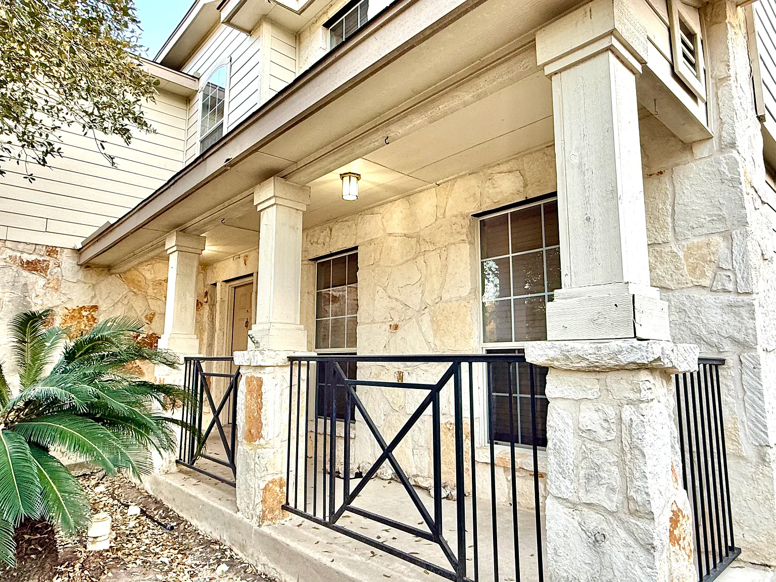 2456 Dove Crossing Dr — Photo 4