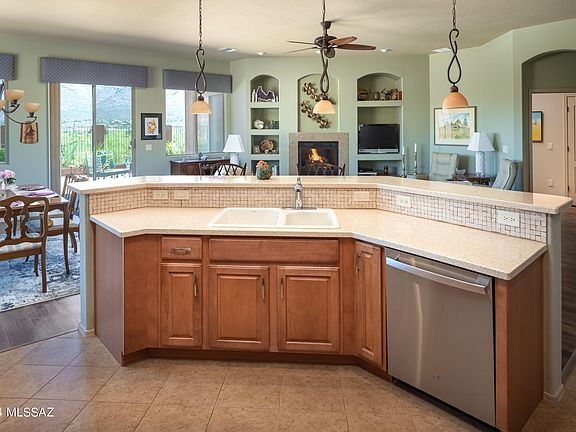 4th image of 10796 N Chapin Ct