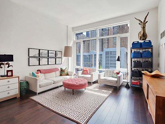 3rd image of 70 Little West St APT 6K