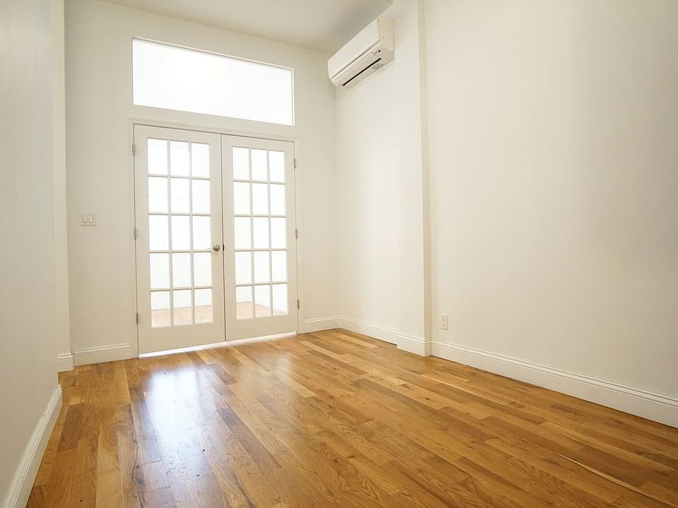 1st image of 283 Wyckoff Ave Floor 3