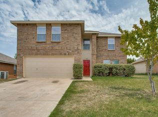 4912 Parkrise Dr, Fort Worth, TX 76179