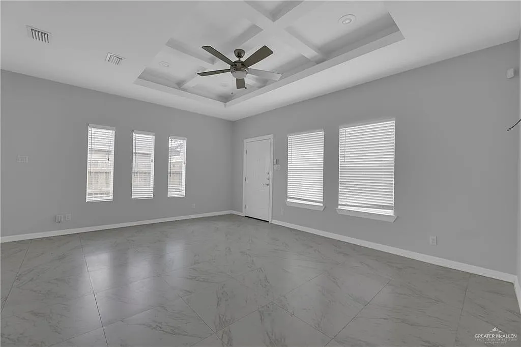 2 bed, 2.0 bath, 1074 sqft, $1,150 — Photo 4