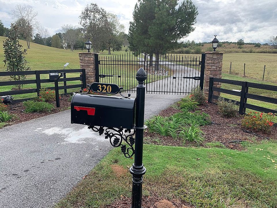 1st image of 320 Eddie Allen Rd