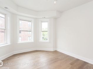 2535 N California Ave #1215, Chicago, IL 60647