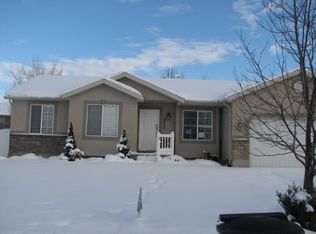 2437 Eldorado Dr, Springville, UT 84663