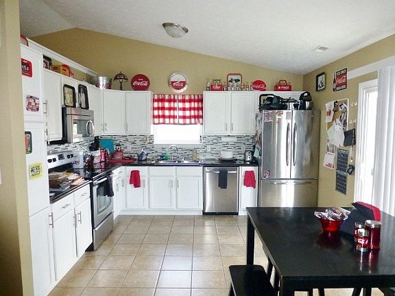 4th image of 3601 Braddock Dr