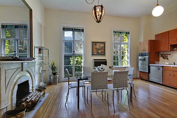 Sold by Corcoran | media 19