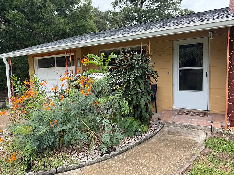 20717 SW Beach Blvd — Photo 7