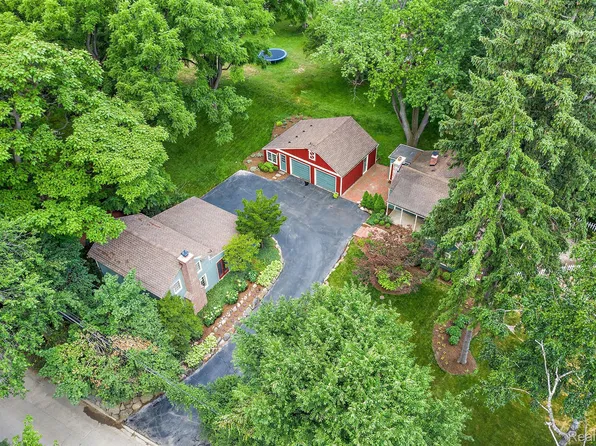 26265 W 14 Mile Rd, Franklin, MI 48025